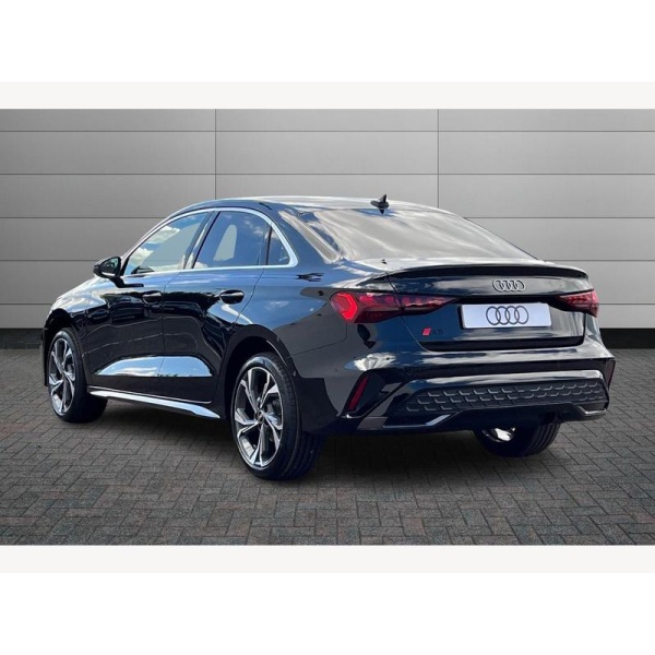 Audi A3 - 1.5 TFSI 30 S line S Tronic Euro 6 (s/s) 4dr