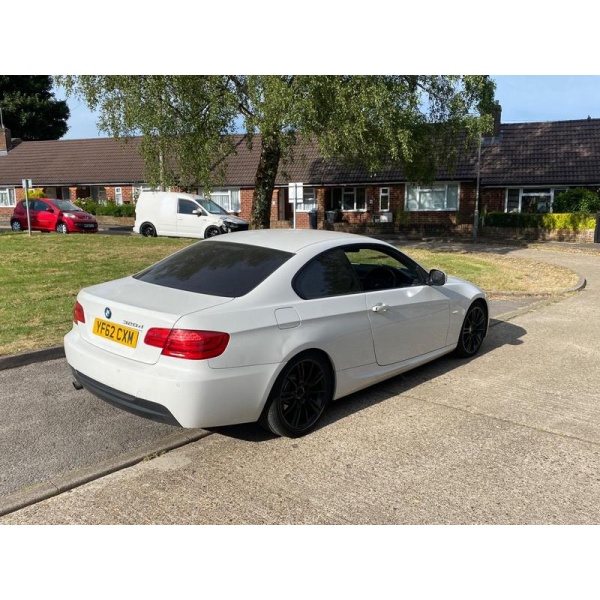 BMW 3 Series - 2.0 320d M Sport Euro 5 (s/s) 2dr