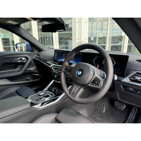 BMW 2 Series - 2.0 220i M Sport Auto Euro 6 (s/s) 2dr