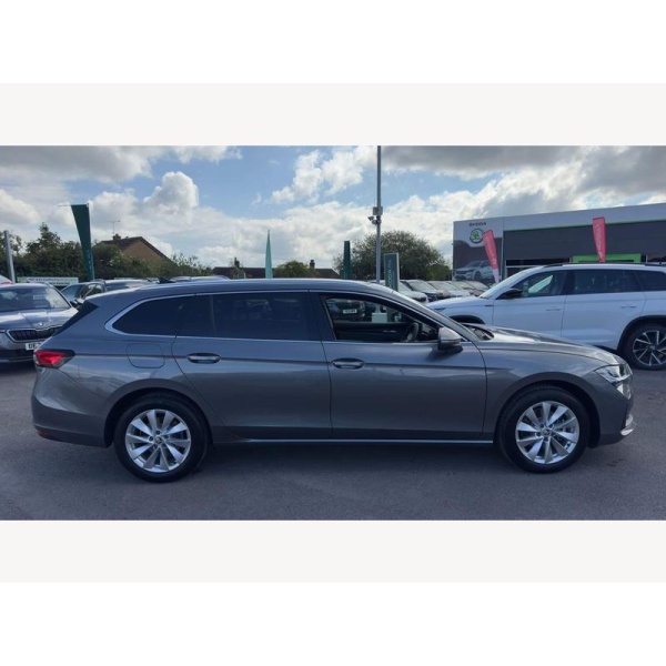 SKODA Superb - 1.5 TSI e-TEC MHEV SE Technology DSG Euro 6 (s/s) 5dr
