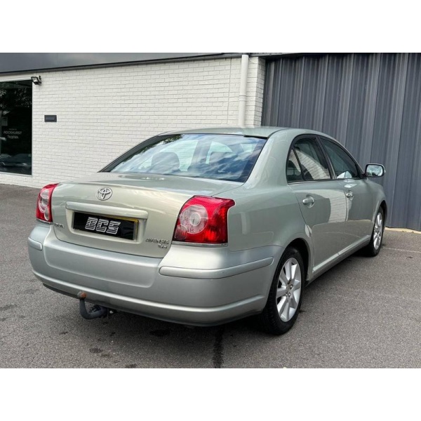 Toyota Avensis - 1.8 VVT-i T3-S Saloon 4dr Petrol Manual (171 g/km, 127 bhp)