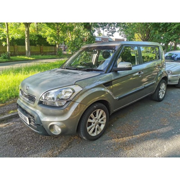 KIA Soul - 1.6 CRDi 2 SUV 5dr Diesel Manual Euro 5 (126 bhp)