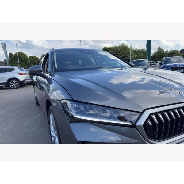 SKODA Superb - 1.5 TSI e-TEC MHEV SE Technology DSG Euro 6 (s/s) 5dr