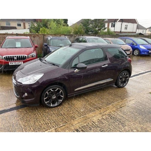 Citroen DS3 - 1.6 DSTYLE PLUS 3d 120 BHP 2 OWNERS FULL SERVICE HISTORY