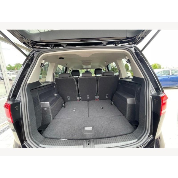 Volkswagen Touran - 1.5 TSI EVO SEL DSG Euro 6 (s/s) 5dr