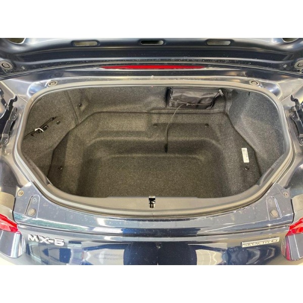 Mazda MX-5 - Roadster 2.0 184ps Homura / Black Recaro 2dr