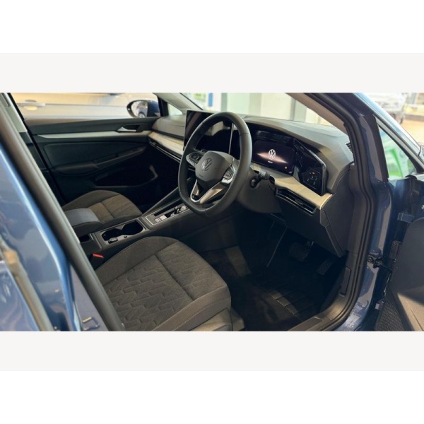 Volkswagen Golf - 1.5 eTSI MHEV Life DSG Euro 6 (s/s) 5dr