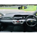 Honda Fr-v - 1.7 i-VTEC SE 5dr