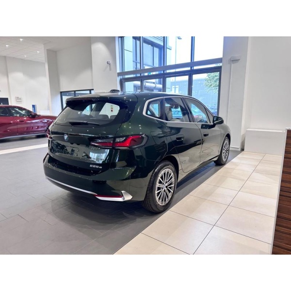 BMW 2 Series Active Tourer - 1.5 225xe 16.3kWh Luxury DCT 4WD Euro 6 (s/s) 5dr