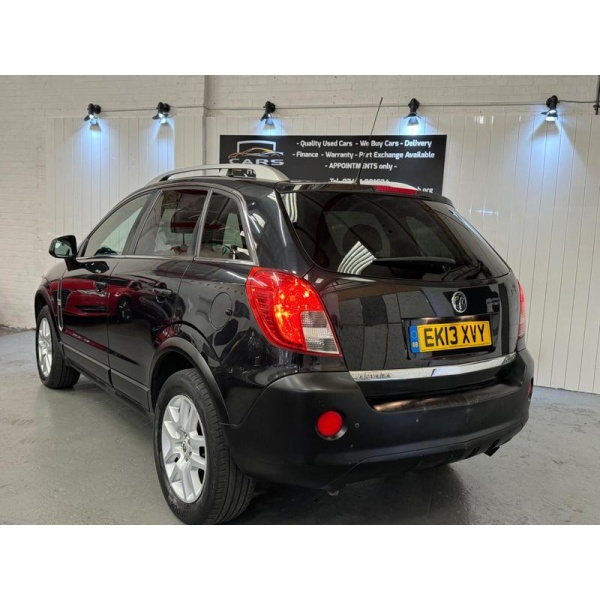 Vauxhall Antara - 2.2 CDTi Exclusiv 4WD Euro 5 (s/s) 5dr