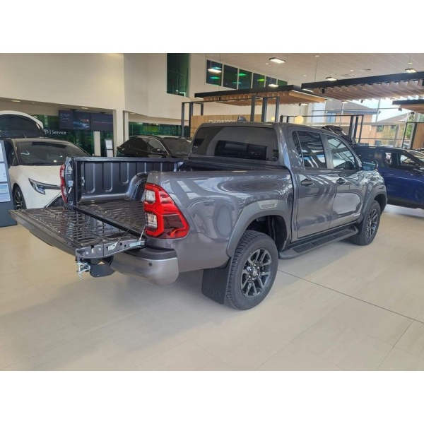 Toyota Hilux - 2.4 D-4D Icon Double Cab Pickup 4WD Euro 6 (s/s) 4dr