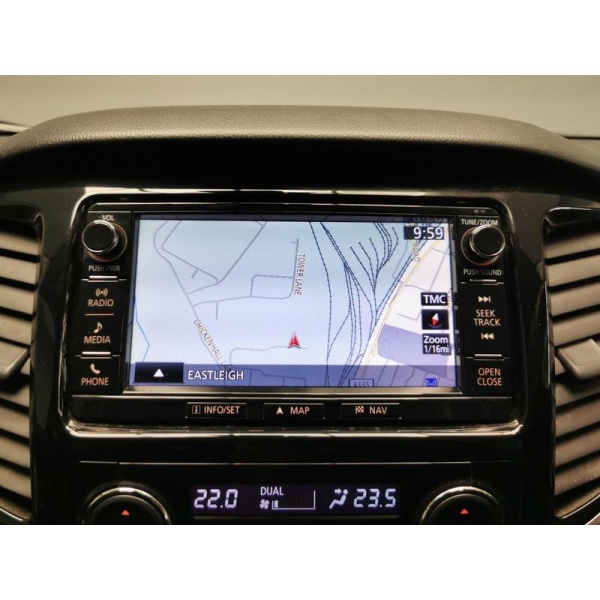 Mitsubishi L200 - 2.4 DI-D DC Warrior Pickup Double Cab 4WD (178 ps) - HEATED LEATHER