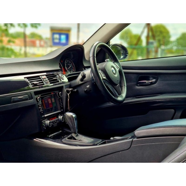 BMW 3 Series - 3.0 325i SE Steptronic Euro 4 2dr