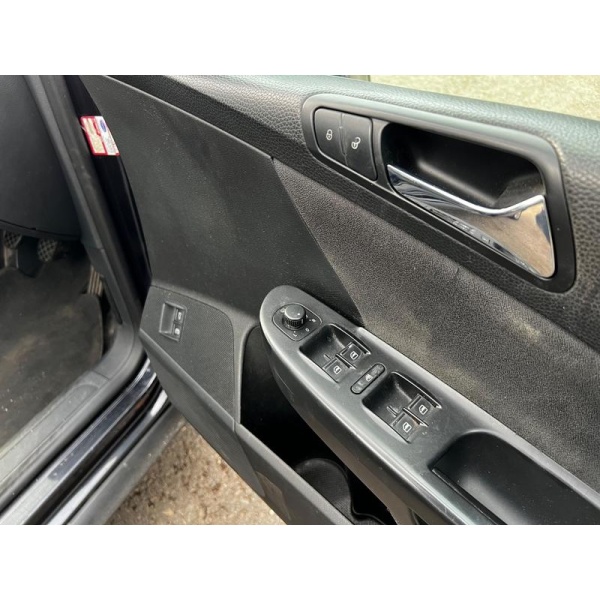 Volkswagen Passat - 2.0 TDI SE Euro 4 4dr