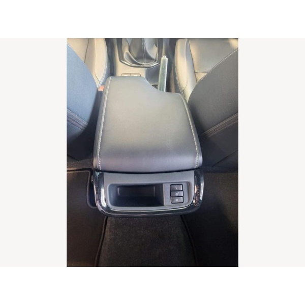 Toyota Hilux - 2.4 D-4D Icon Double Cab Pickup 4WD Euro 6 (s/s) 4dr