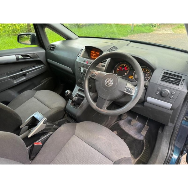 Vauxhall Zafira - 1.6 16V Club Euro 4 5dr