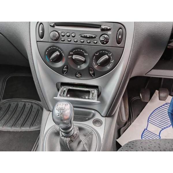 Citroen C5 - 2.0 HDi LX 5dr