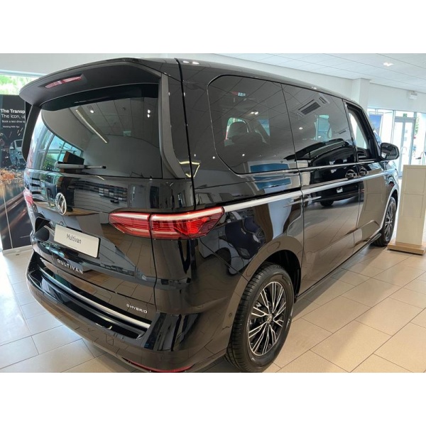 Volkswagen Multivan - 1.4 TSI 13kWh Style DSG L1 Euro 6 (s/s) 5dr