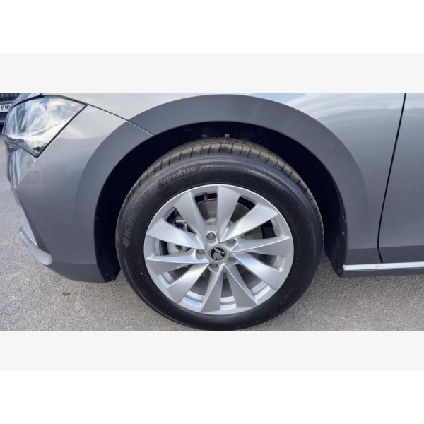 SKODA Superb - 1.5 TSI e-TEC MHEV SE Technology DSG Euro 6 (s/s) 5dr