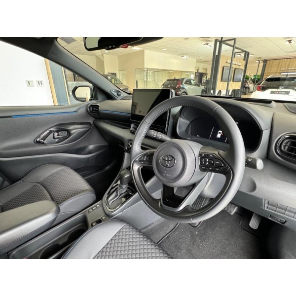 Toyota Yaris - 1.5 VVT-h Icon E-CVT Euro 6 (s/s) 5dr