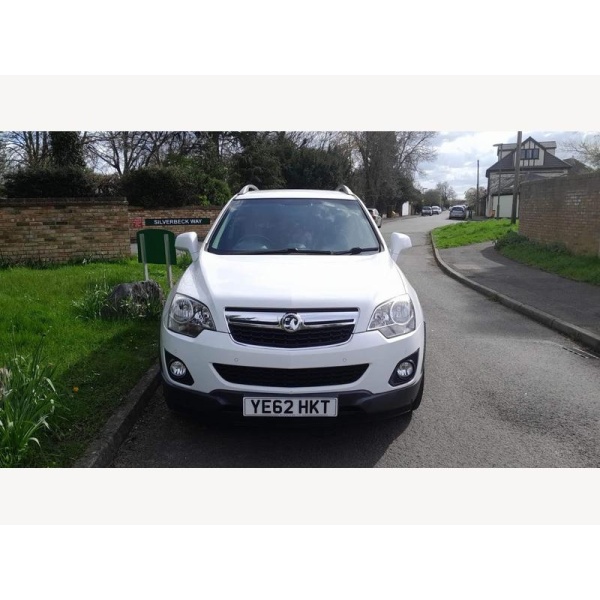 Vauxhall Antara - 2.2 CDTi Exclusiv 4WD Euro 5 (s/s) 5dr