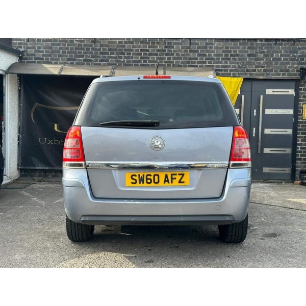 Vauxhall Zafira - 1.9 CDTi Elite Auto Euro 4 5dr
