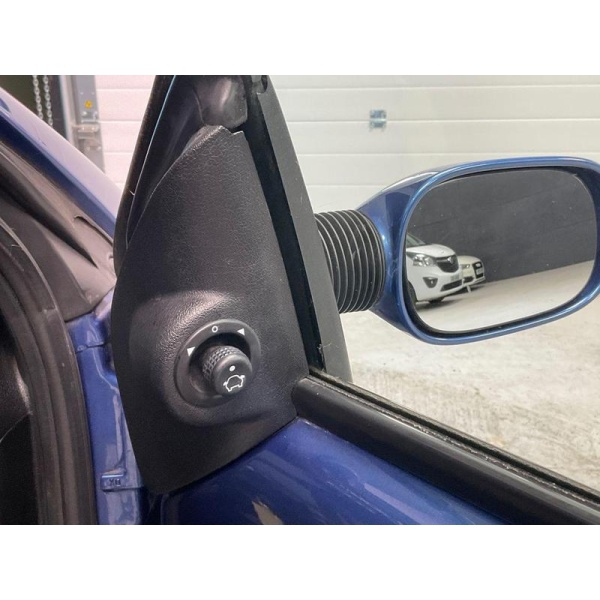 Ford Street KA - 1.6 8V LUXURY 2d 94 BHP