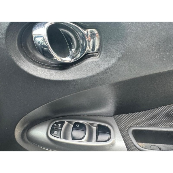 Nissan Juke - 1.6 Acenta CVT Euro 5 5dr