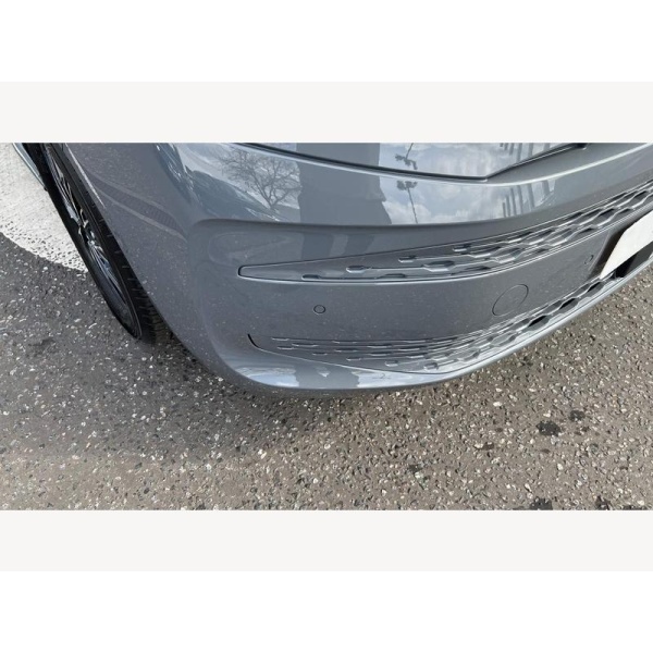 Volkswagen Multivan - 1.4 TSI 13kWh Style DSG L2 Euro 6 (s/s) 5dr