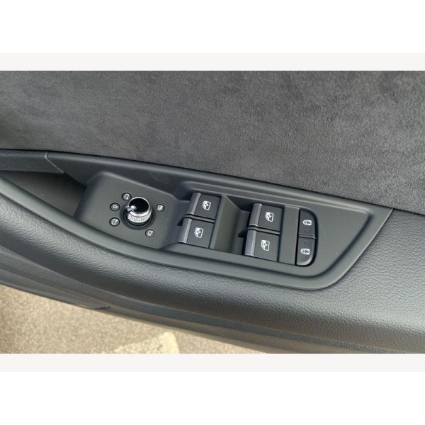 Audi A4 Avant - AUDI A4 Avant S line 35 TFSI 150 PS S tronic 2.0 5dr