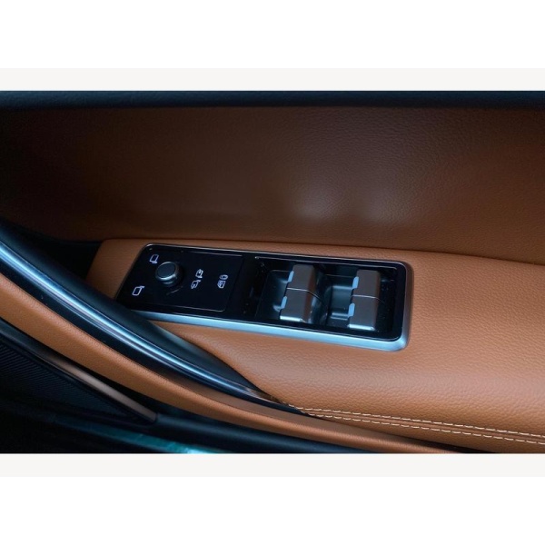 Jaguar XF - 2.0 D200 R-Dynamic Se Black 4Dr Auto
