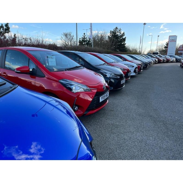 Toyota C-hr - 1.8 VVT-h Design CVT Euro 6 (s/s) 5dr