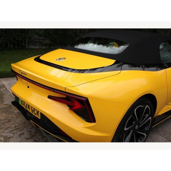 MG Cyberster - GT 77kWh AWD Dual Motor | 536bhp | 0-60mph in 3s |Scissor Doors | Convertible | 2 Seater Sports Car 2dr