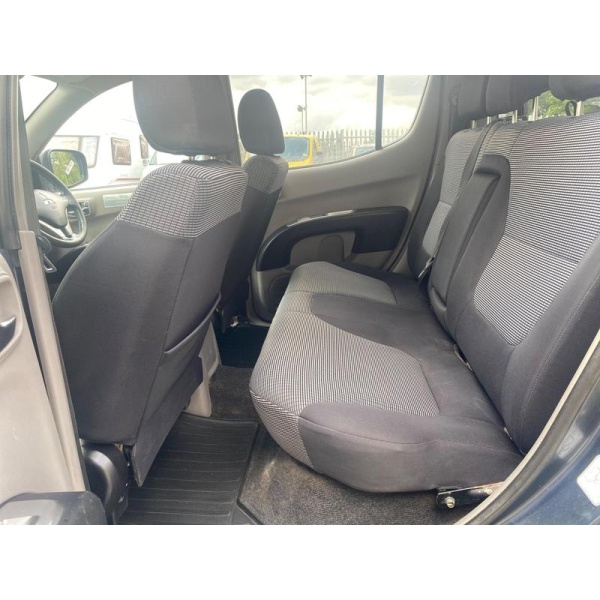 Mitsubishi L200 - 2.5 DI-D Warrior 4WD 4dr