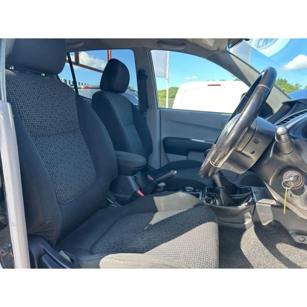 Mitsubishi L200 - 2.5 DI-D 4X4 WARRIOR LB DCB 175 BHP