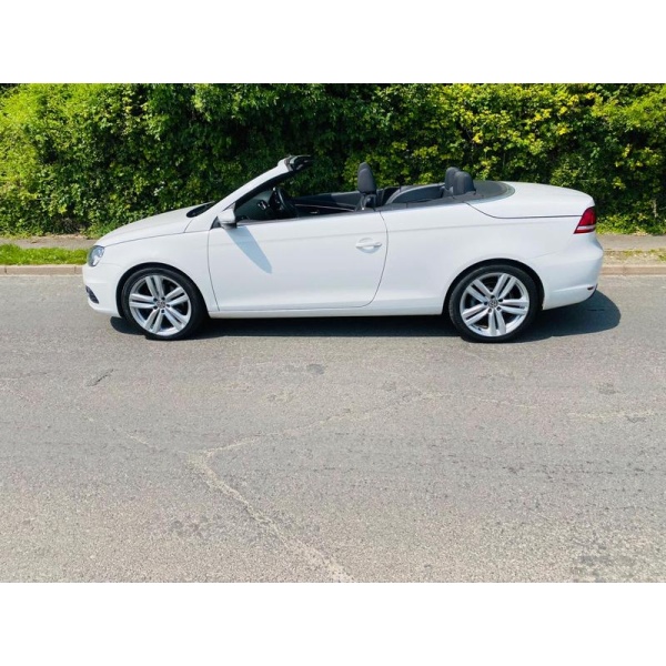 Volkswagen EOS - 2.0 TDI BlueMotion Tech Sport Cabriolet Euro 5 (s/s) 2dr