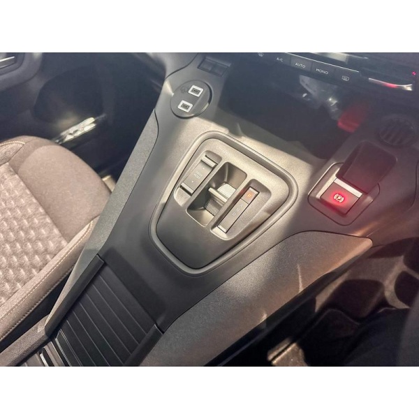 Peugeot E-rifter - 50kWh GT Long MPV Auto 5dr (11kW Charger)