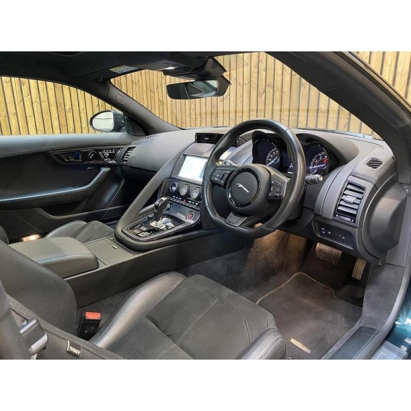 Jaguar F-type - 2.0i R-Dynamic Coupe 2dr Petrol Auto Euro 6 (s/s) (300 ps)