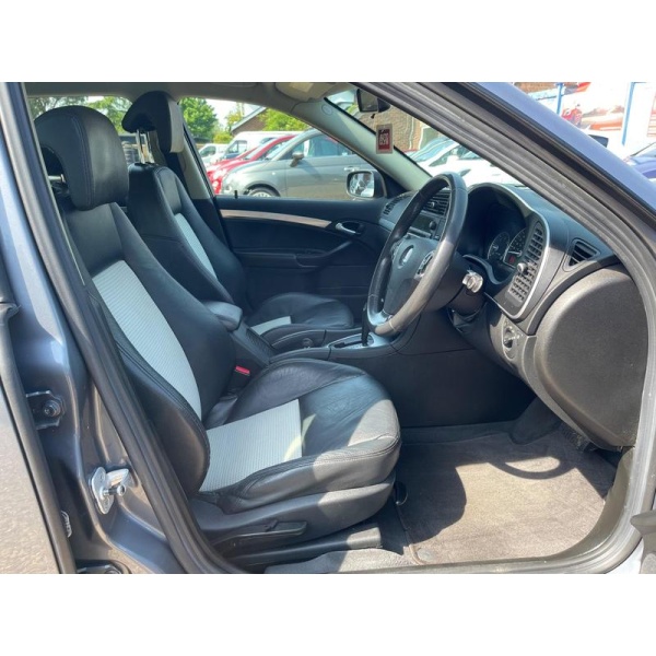 Saab 9-3 - 1.9 TiD Vector Sport Sportwagon Auto Euro 4 5dr