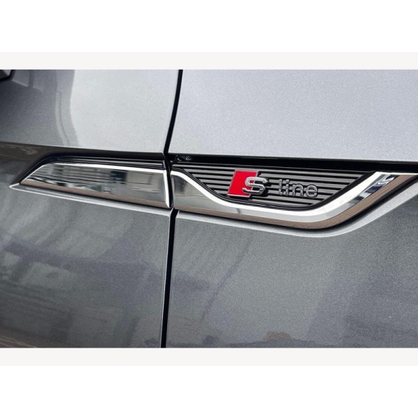 Audi A5 Coupe - AUDI A5 Coupe S line 40 TFSI 204 PS S tronic 2.0 2dr