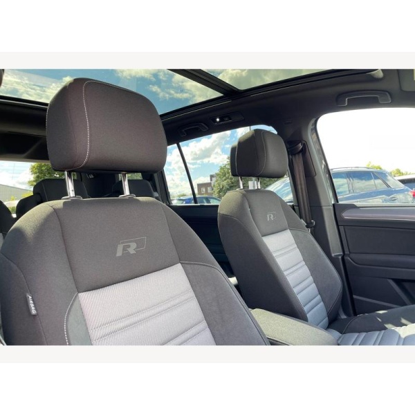 Volkswagen Touran - 1.5 TSI EVO R-Line DSG Euro 6 (s/s) 5dr