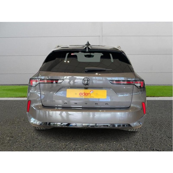 Vauxhall Astra - 1.6 12.4kWh GS Sports Tourer Auto Euro 6 (s/s) 5dr