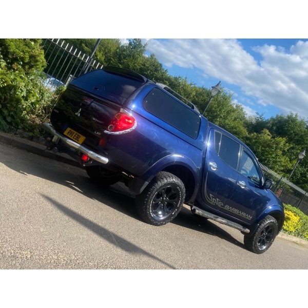 Mitsubishi L200 - 2.5 DI-D Barbarian Auto 4WD Euro 4 4dr (LB)
