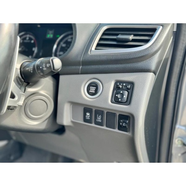 Mitsubishi L200 - 2.4 DI-D 4WD BARBARIAN DCB 178 BHP NO VAT NO VAT !!!!!!