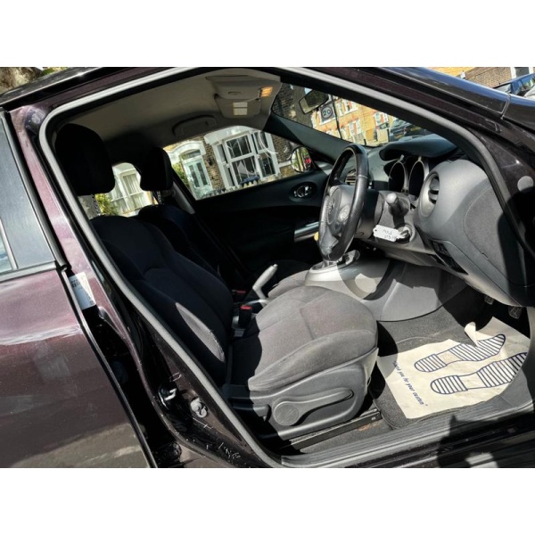 Nissan Juke - 1.6 Acenta Euro 5 (s/s) 5dr