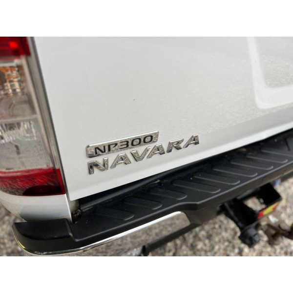 Nissan NP300 NAVARA - 2.3 DCI ACENTA 4X4 SHR DCB 160 BHP TOWBAR,ALLOYS,NO VAT,VALUE