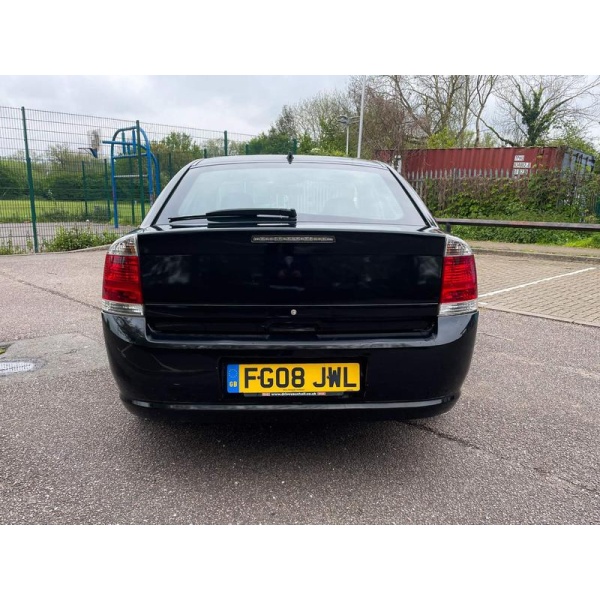 Vauxhall Vectra - 1.8 VVT Exclusiv Hatchback 5dr Petrol Manual (173 g/km, 138 bhp)