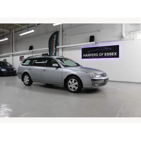 Ford Mondeo - 2.0 TDCi SIV Ghia 5dr
