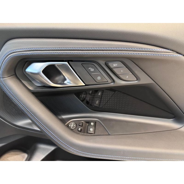 BMW 2 Series - 3.0 M240i Auto xDrive Euro 6 (s/s) 2dr
