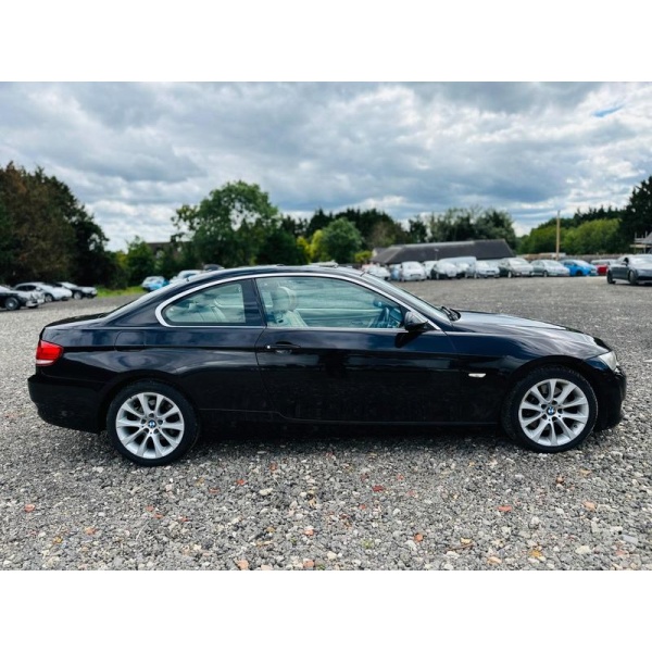 BMW 3 Series - 2.5 325i SE Steptronic Euro 4 2dr